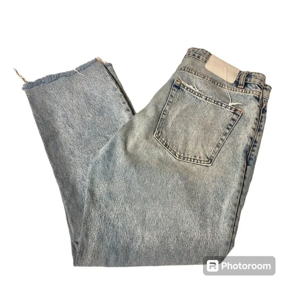 ZARA distressed light wash raw hem straight leg jeans 4 button women's size 10 - Picture 11 of 12